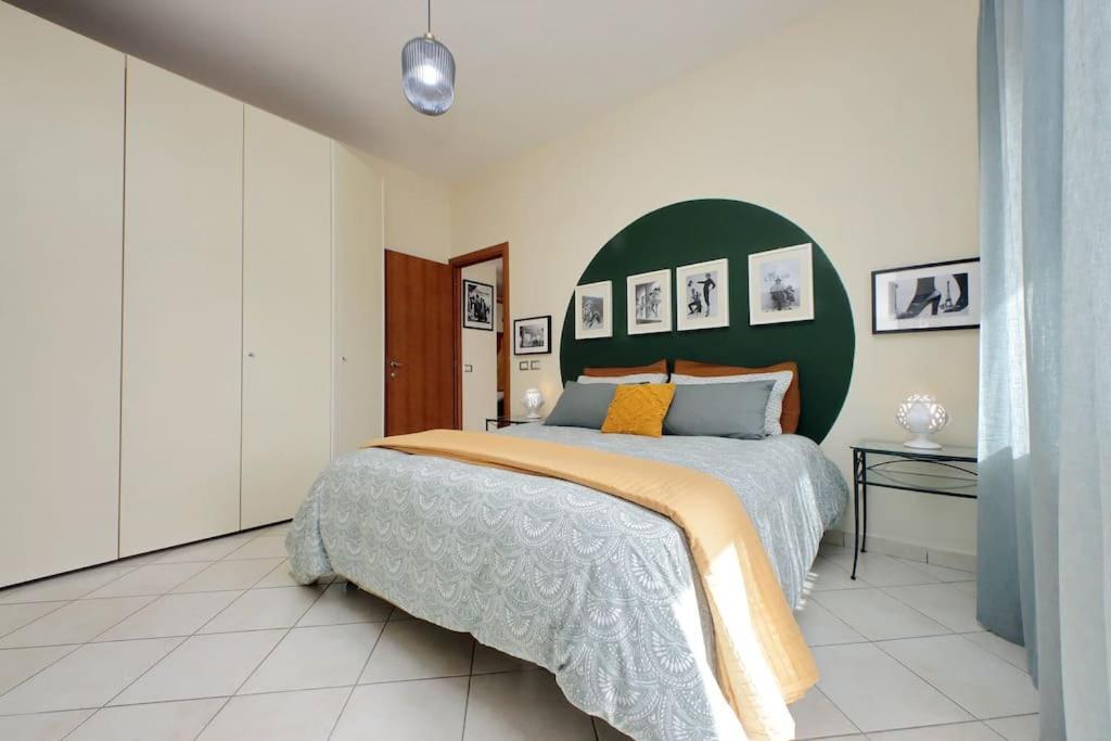 Relax Rome With 2 Balconies - 2 Bedroom Flat, 3Rd Floor With Lift, High Comfort, Quite, A Walk From Urban Train Station Gemelli And Metro A Stops Battistini & Cornelia Connecting To Center In 20 Minutes, 2 Steps From Bus Stop, Cycle Path, Groceries Exteriör bild
